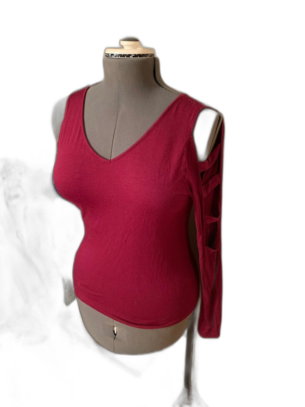 Active USA Fuchsia Cutout Sleeve Blouse